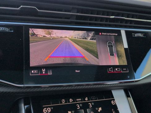 New 2026 Audi SQ8 Premium Plus image 5