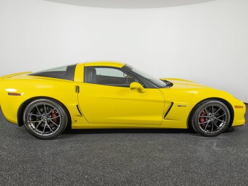Used 2006 Chevrolet Corvette Z06 RWD image 12