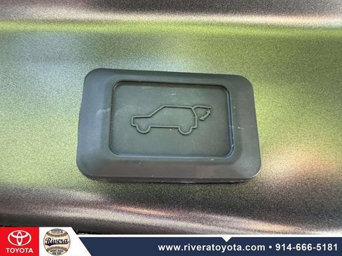 Used 2023 Toyota RAV4 XLE Premium AWD/4WD image 16
