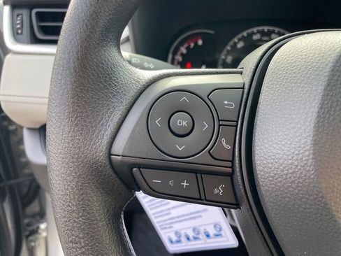 New 2025 Toyota RAV4 XLE image 29