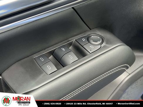 Used 2025 GMC Terrain Elevation AWD/4WD image 15