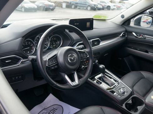 Used 2025 MAZDA CX-5 Carbon Edition image 12