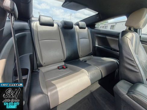 Used 2016 Honda Civic Touring image 21