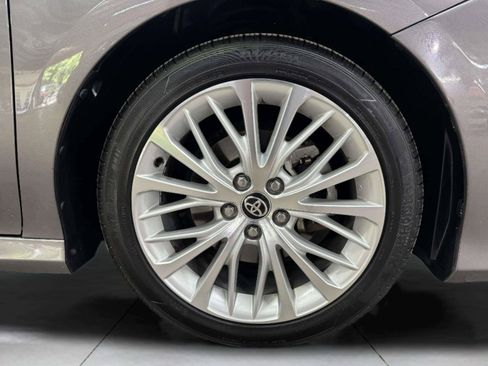 Used 2020 Toyota Camry XLE FWD image 77