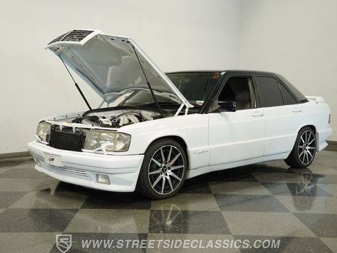 Used 1989 Mercedes-Benz 190 E 2.6 image 32
