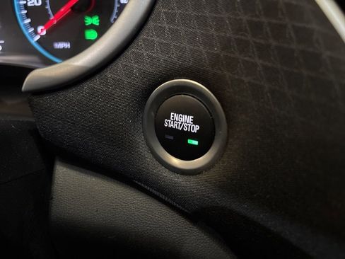 Used 2023 Chevrolet Malibu LT image 30