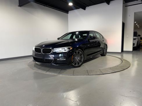 Used 2017 BMW 540i xDrive AWD/4WD image 2