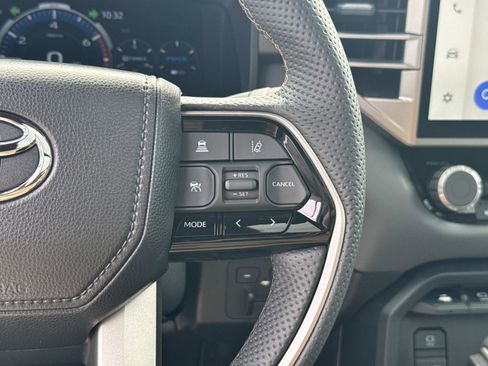 Used 2026 Toyota Sequoia Capstone AWD/4WD image 28