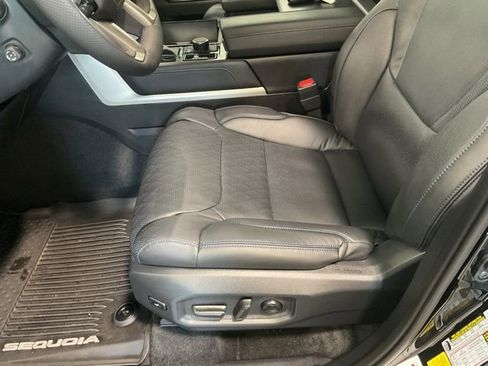 Used 2026 Toyota Sequoia Platinum image 10