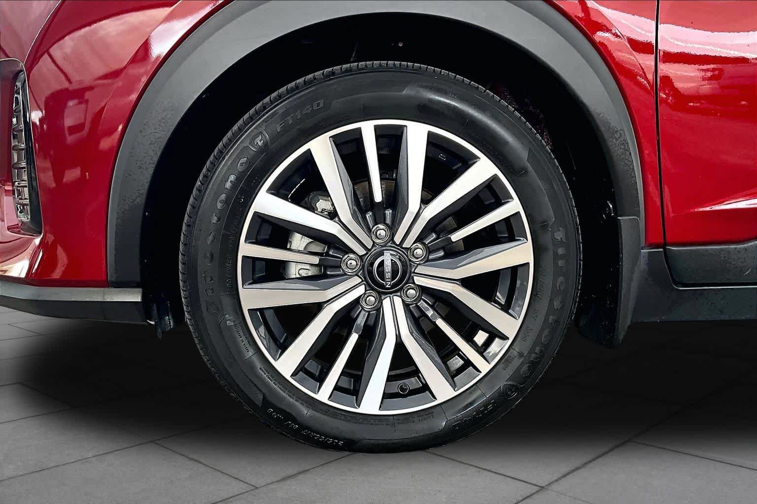 Certified 2023 Nissan Kicks SV FWD image 11