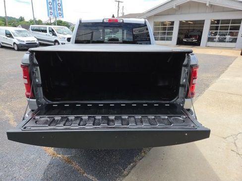 Used 2025 RAM 1500 Big Horn AWD/4WD image 6