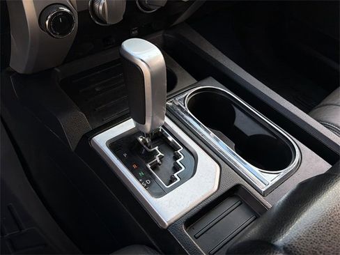 Used 2019 Toyota Tundra SR5 w/ SR5 Upgrade Package image 28