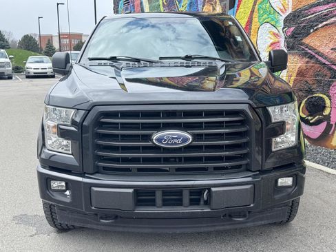 Used 2017 Ford F150 XLT w/ Equipment Group 302A Luxury AWD/4WD image 5