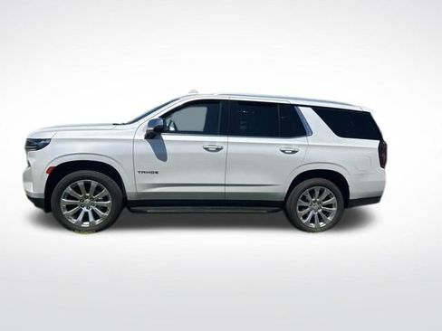 Certified 2022 Chevrolet Tahoe Premier AWD/4WD image 2
