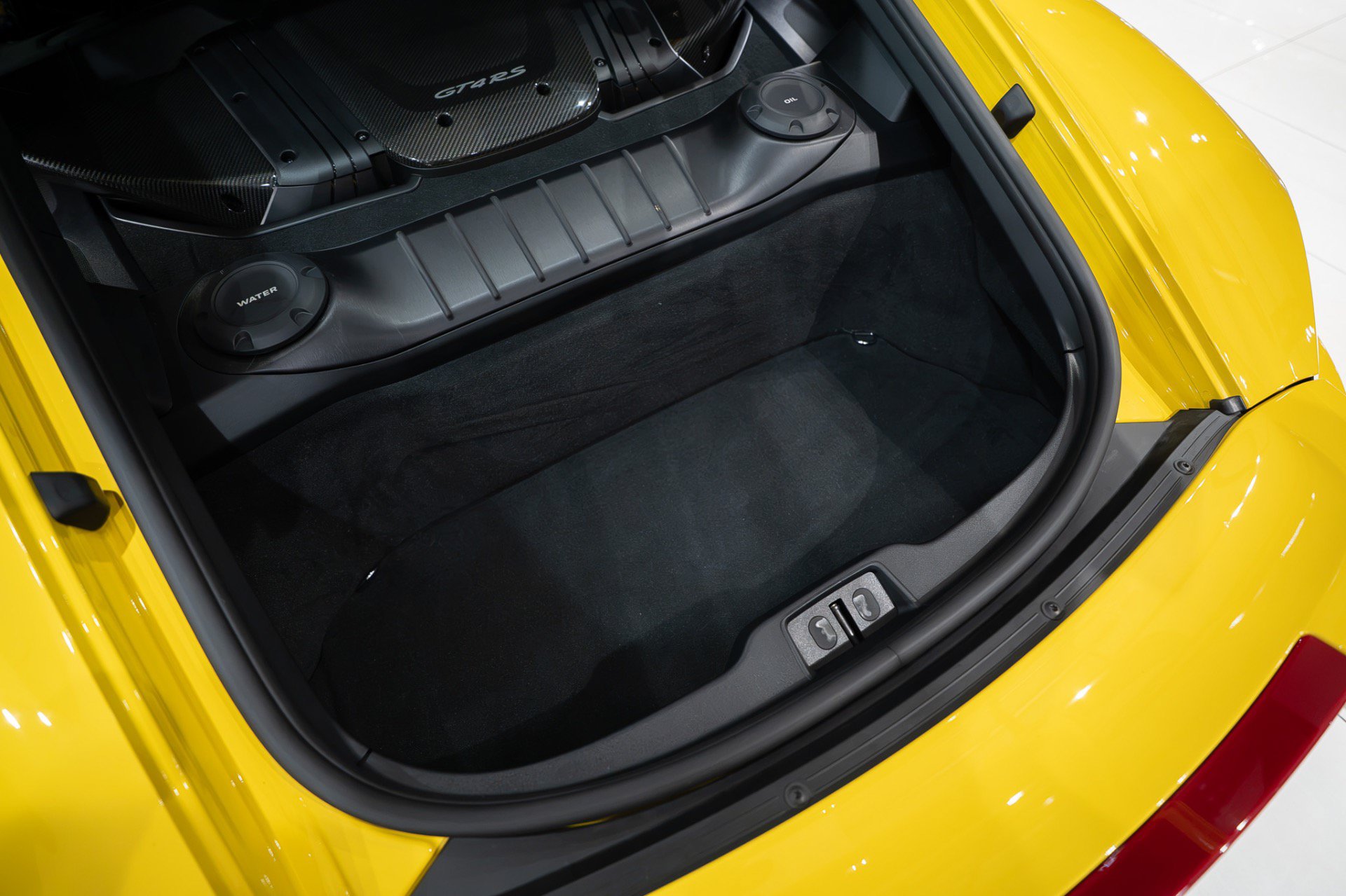 Used 2024 Porsche 718 Cayman GT4 RS RWD image 50