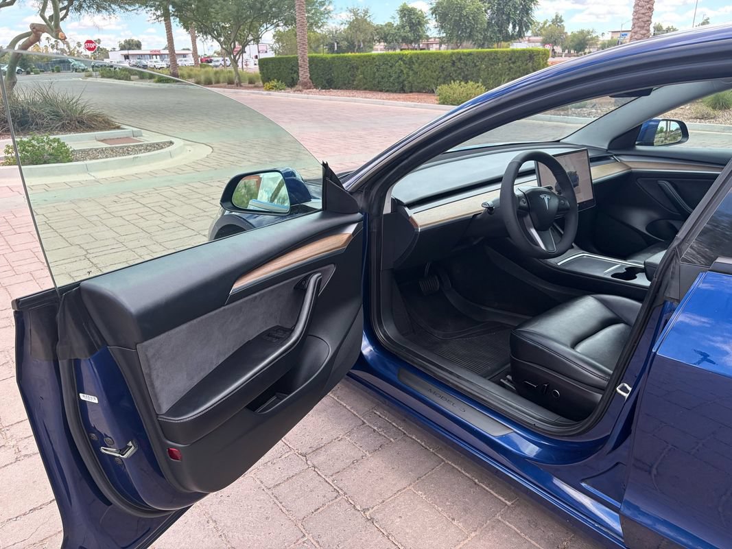 Used 2023 Tesla Model 3 Standard Range RWD image 8