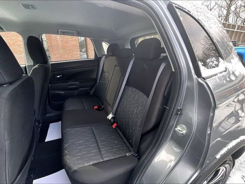 Used 2024 Mitsubishi Outlander Sport ES image 25