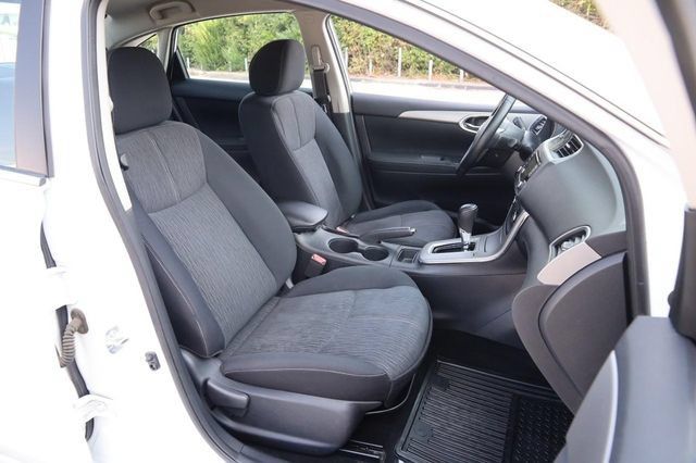 Used 2015 Nissan Sentra SV FWD image 26