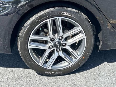 Used 2019 Kia Forte S FWD image 9