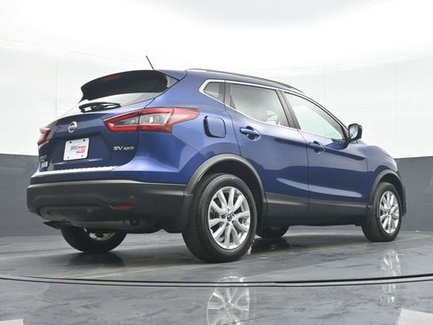 Used 2022 Nissan Rogue Sport SV w/ Technology Package image 30
