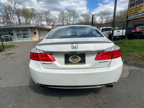 Used 2015 Honda Accord Sport image 6