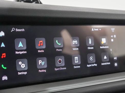 Certified 2025 Porsche Cayenne Coupe image 30