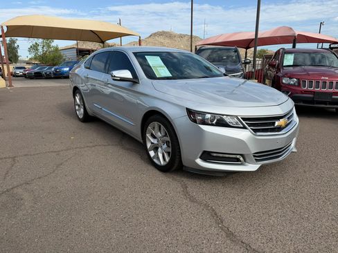 Used 2016 Chevrolet Impala LTZ FWD image 3