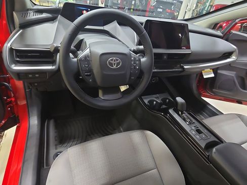Used 2026 Toyota Prius LE image 16