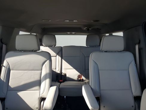 New 2026 GMC Yukon XL Elevation w/ LPO, Floor Liner Package image 44