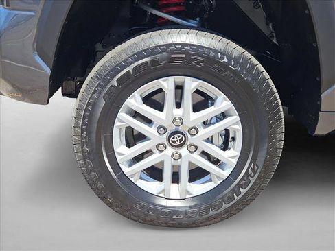 Used 2026 Toyota Tundra SR5 AWD/4WD image 28