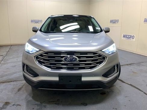 Certified 2024 Ford Edge Titanium image 49