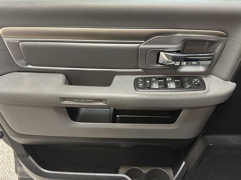 Used 2016 RAM 1500 Big Horn image 18
