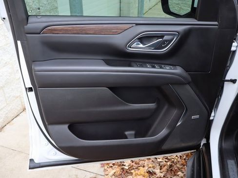 Used 2021 Chevrolet Tahoe High Country image 25