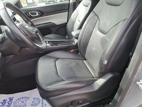 Certified 2022 Jeep Compass Limited AWD/4WD image 13