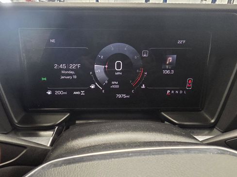 Used 2025 GMC Terrain Elevation image 18