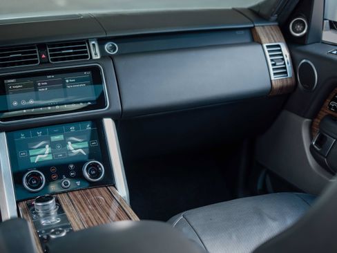 Used 2019 Land Rover Range Rover HSE AWD/4WD image 14