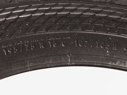 Used 2019 Ford Transit 350 156 DRW w/ Interior Upgrade Package image 41