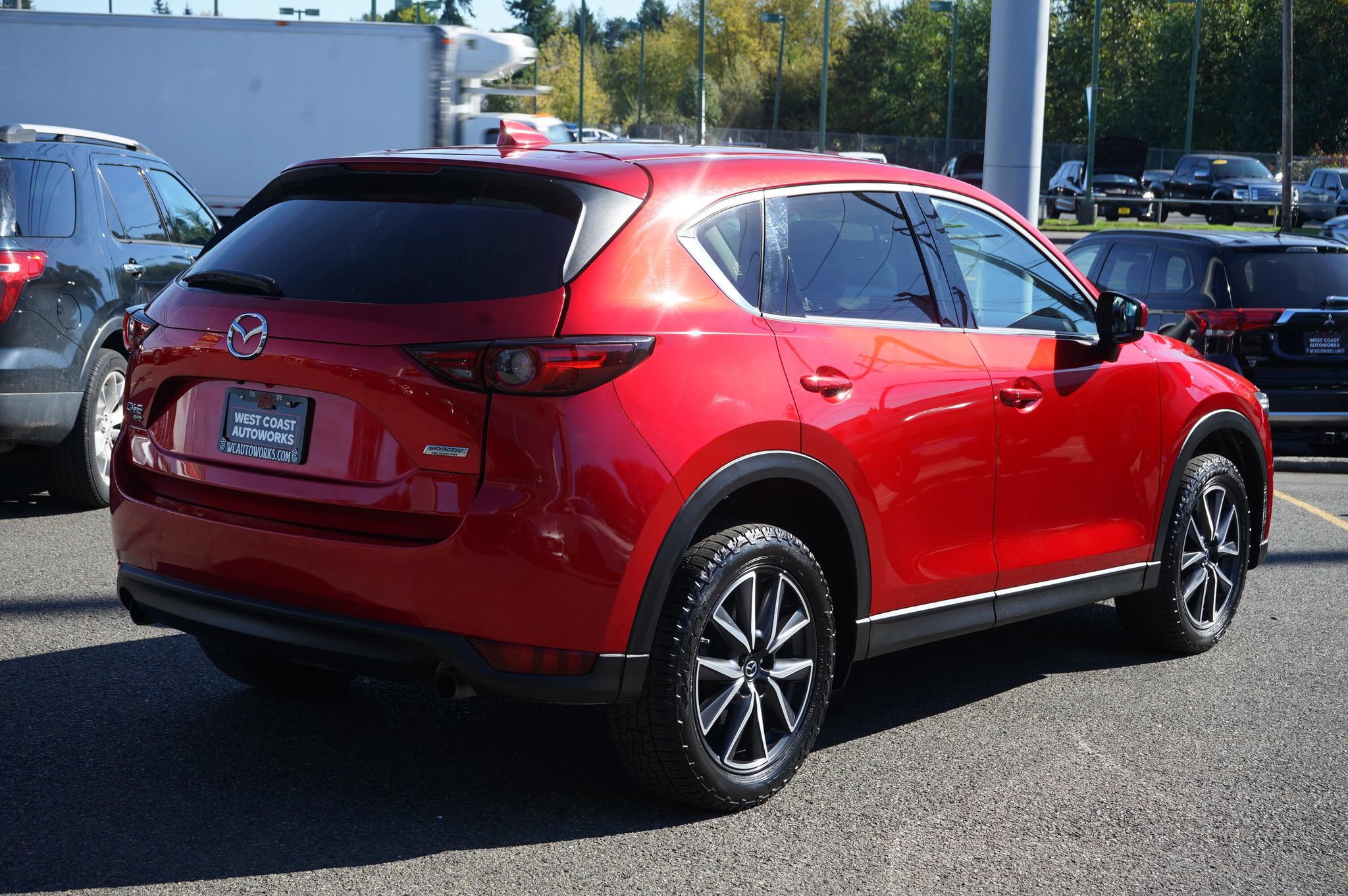 Used 2017 MAZDA CX-5 Grand Touring AWD/4WD image 5