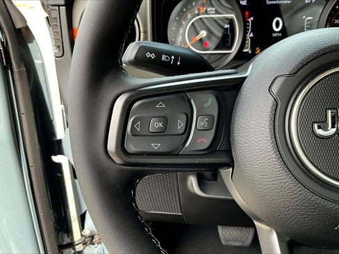 New 2026 Jeep Gladiator Mojave image 28