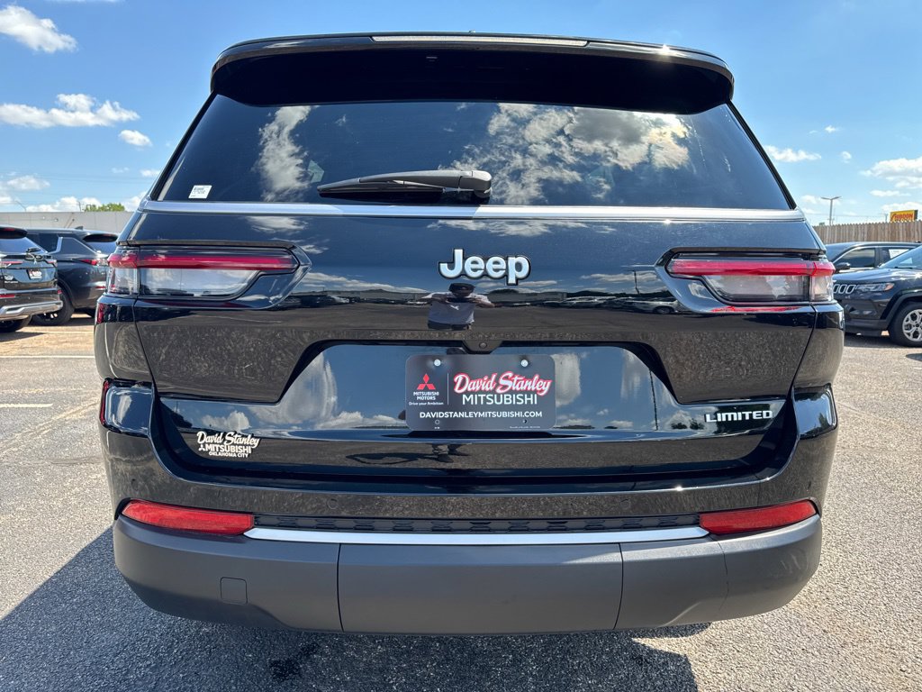 Used 2026 Jeep Grand Cherokee L Limited RWD image 5