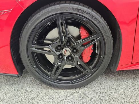 Used 2023 Chevrolet Corvette Stingray Preferred Conv w/ Z51 Performance Package RWD image 18