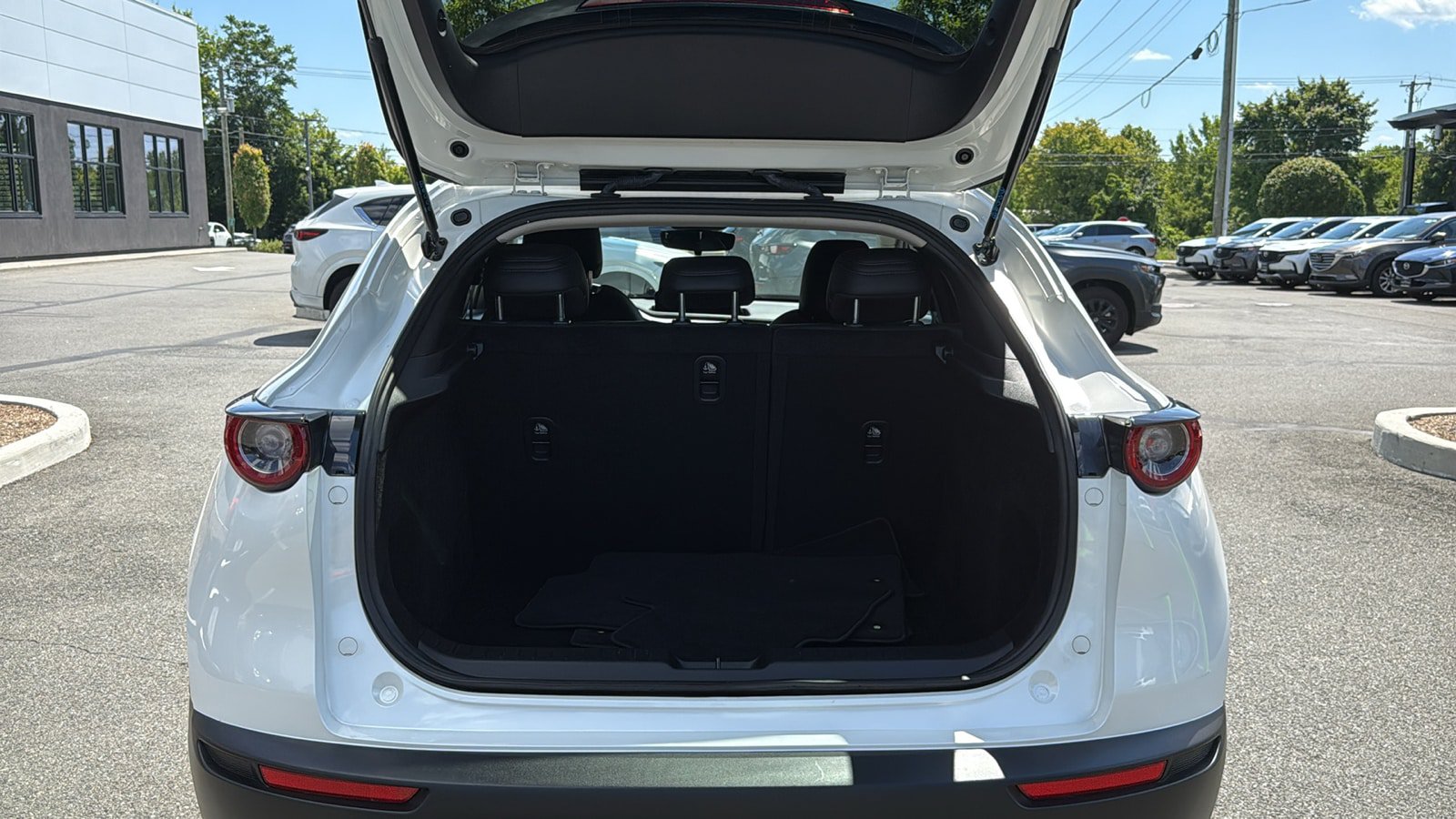 Certified 2023 MAZDA CX-30 AWD 2.5 S w/ Select Package image 25