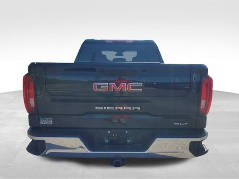 Certified 2025 GMC Sierra 1500 SLT AWD/4WD image 4