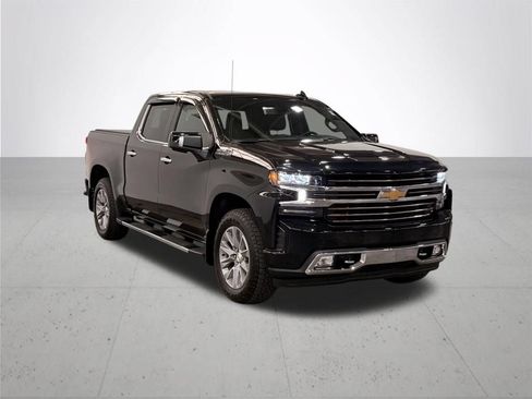 Certified 2022 Chevrolet Silverado 1500 High Country w/ Z71 Off-Road Package AWD/4WD image 7