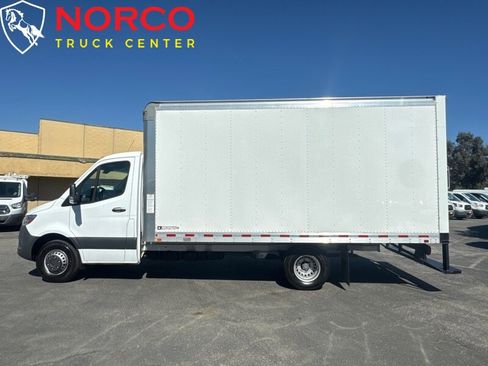 Used 2021 Freightliner Sprinter 3500 image 5