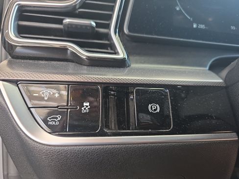 Certified 2024 Kia Sportage SX FWD image 26