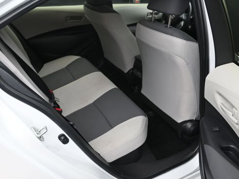 Used 2024 Toyota Corolla LE FWD image 10