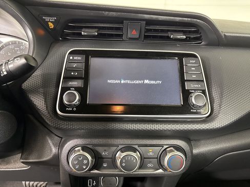 Used 2024 Nissan Kicks S image 16