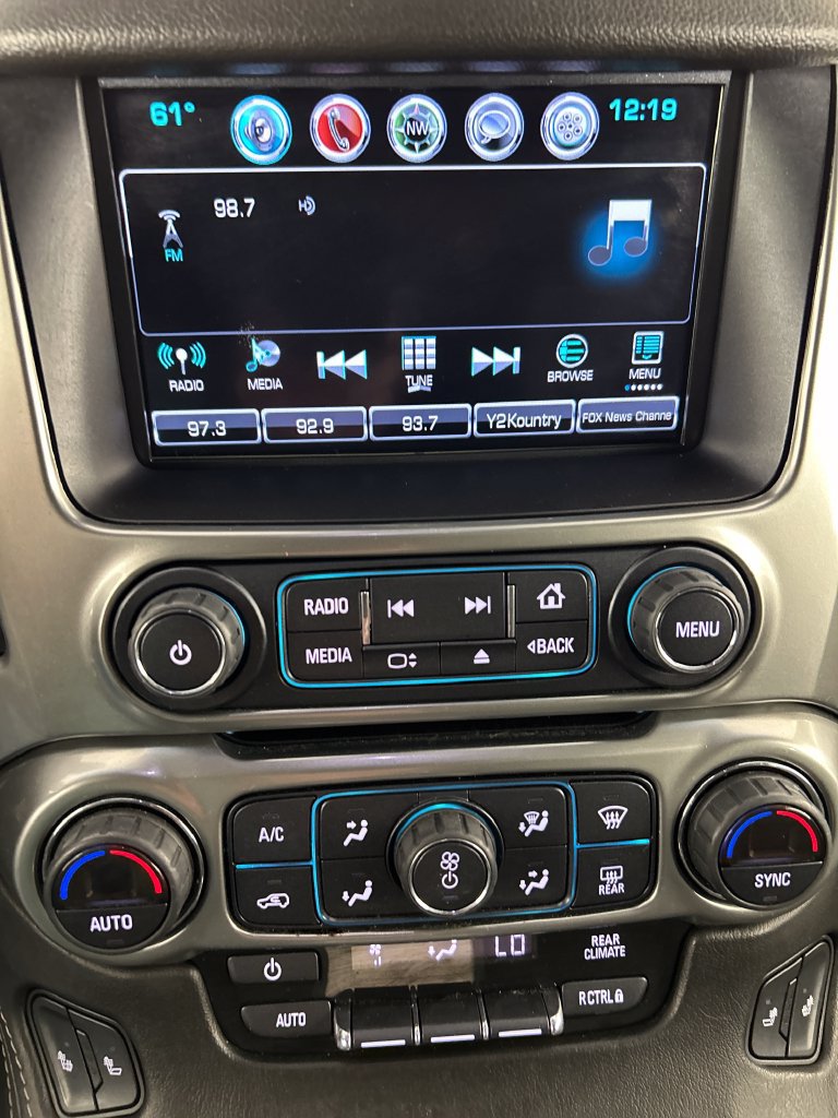 Used 2019 Chevrolet Suburban LT AWD/4WD image 14