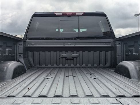 New 2026 Chevrolet Silverado 2500 LTZ w/ LTZ Premium Package AWD/4WD image 16